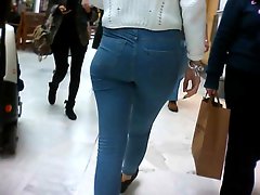 Tough JEANS ON Tempting blonde Teenager